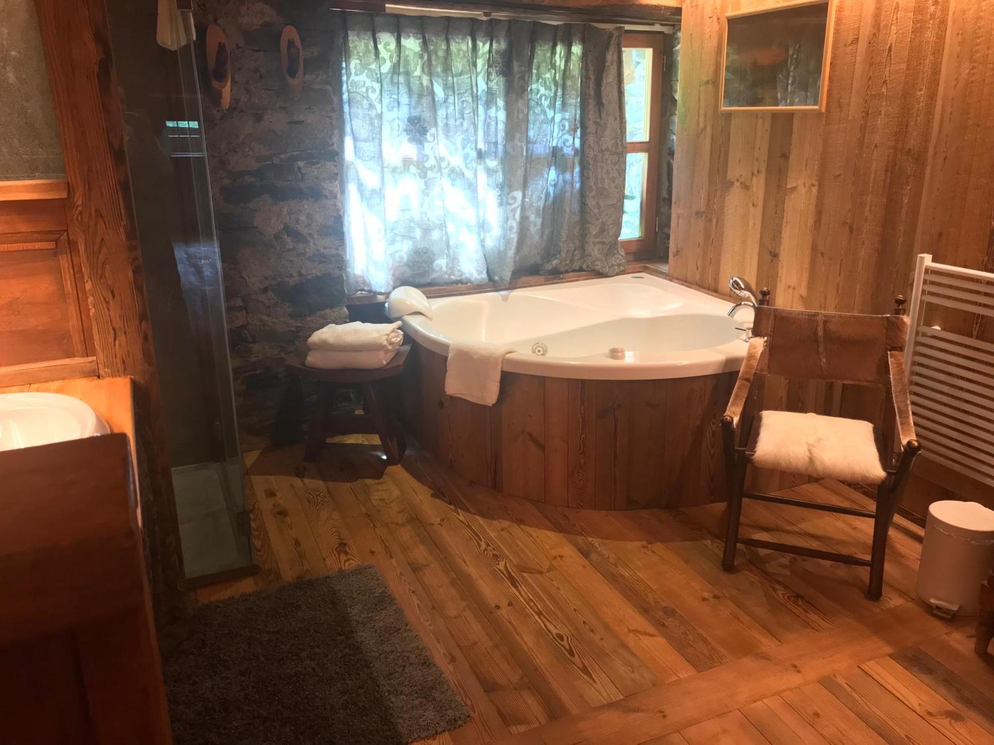 Hotellerie De Mascognaz Hotel Champoluc